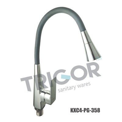 Смеситель д/мойки TRIGOR KXC4-PG-358, картр. d35,гайка,  корпус хром, гибкий серый излив